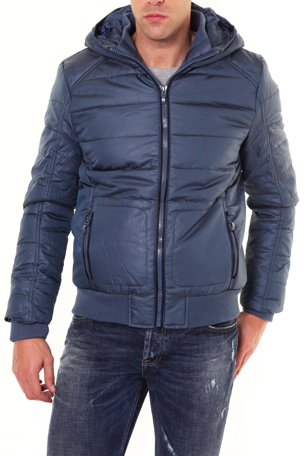 Blouson de la marque LEO GUTTI, type doudoune. Fermeture par zip. Capuche e