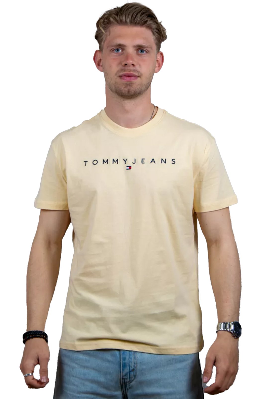 T-S manches courtes  Tommy Jeans DM0DM20744 ZGA Custard Cream