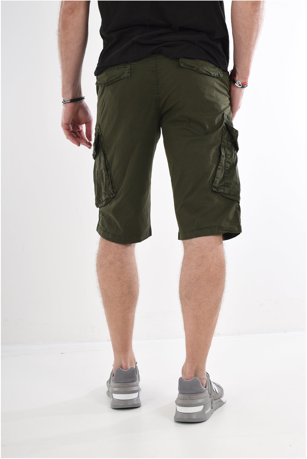 Shorts & Bermudas  Leo gutti AK7917 KHAKI