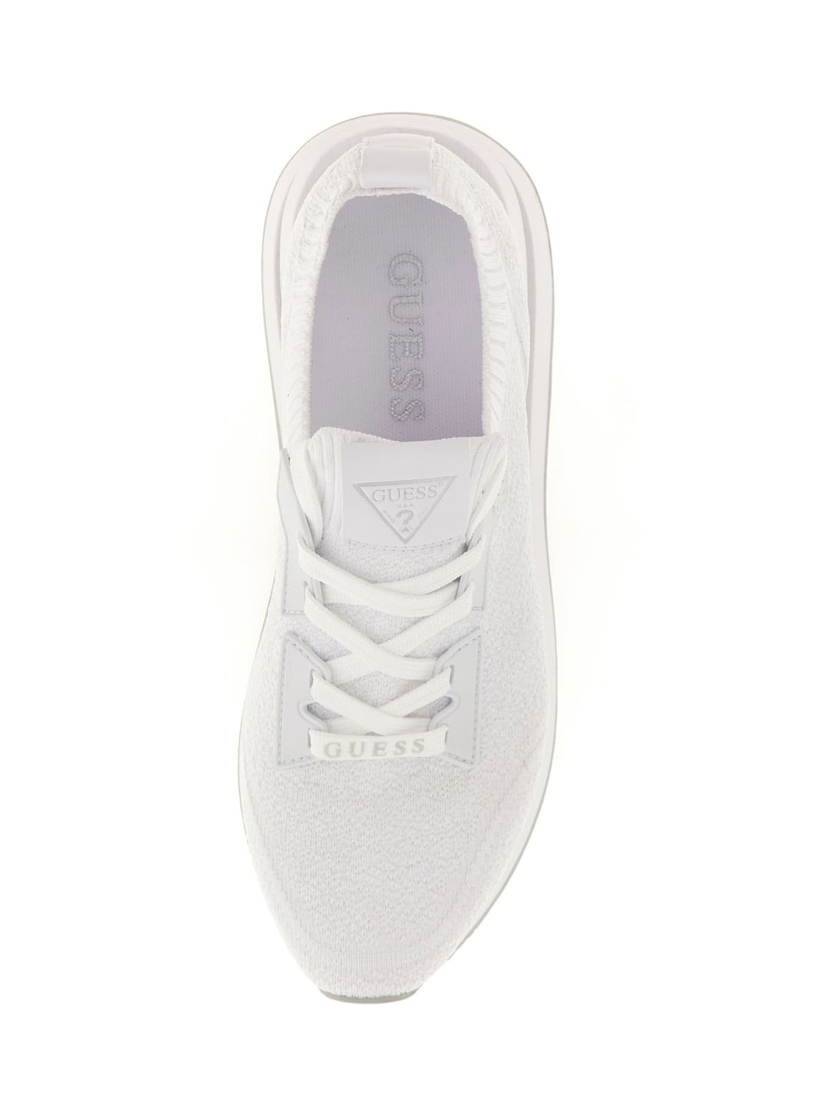 Baskets / Sneakers  Guess jeans FLPEST FAB12 WHITE