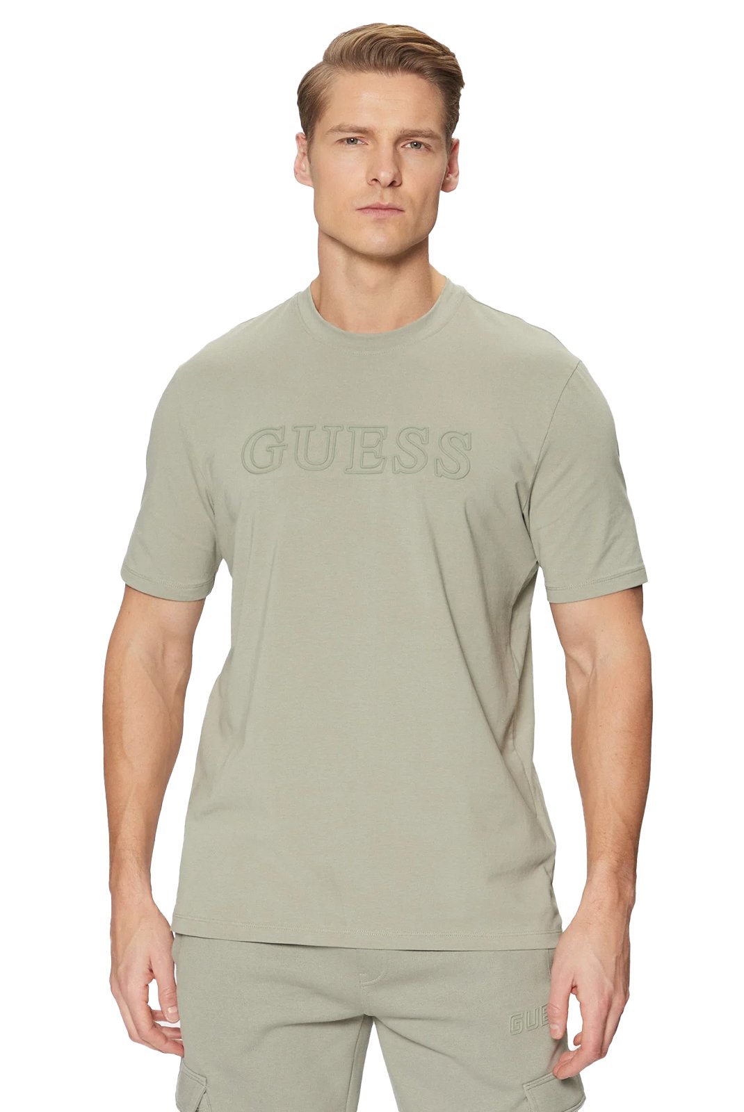 T-S manches courtes  Guess jeans Z2YI11 J1314 G855 HORSERADISH GREEN