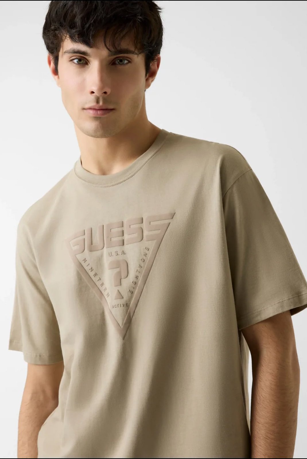 T-S manches courtes  Guess jeans Z4BI02 I3Z14 G9I0 IMPACT GREY