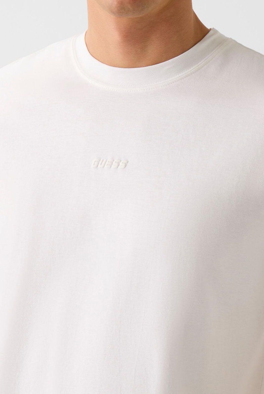 T-S manches courtes  Guess jeans Z6RI16 I3Z14 G018 SALT WHITE