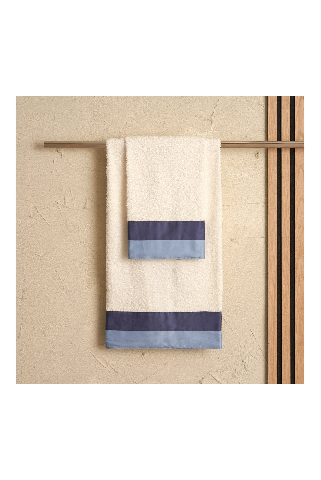 Serviettes de toilette  BIANCO PERLA BTP2300322VO101108 bleu
