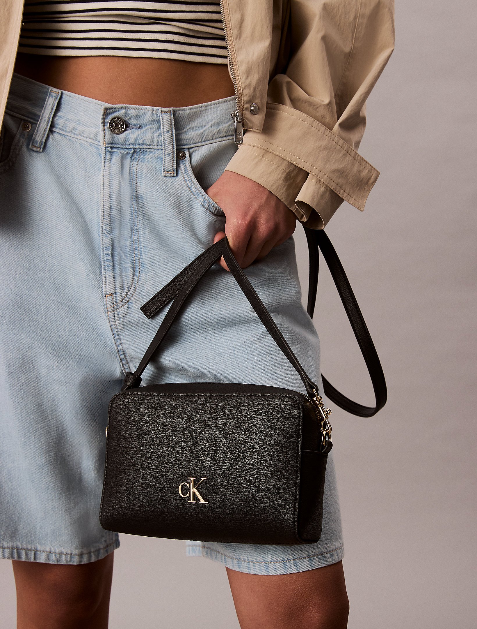 Sac porté épaule  Calvin klein LV04K3162G UB1 Na Black