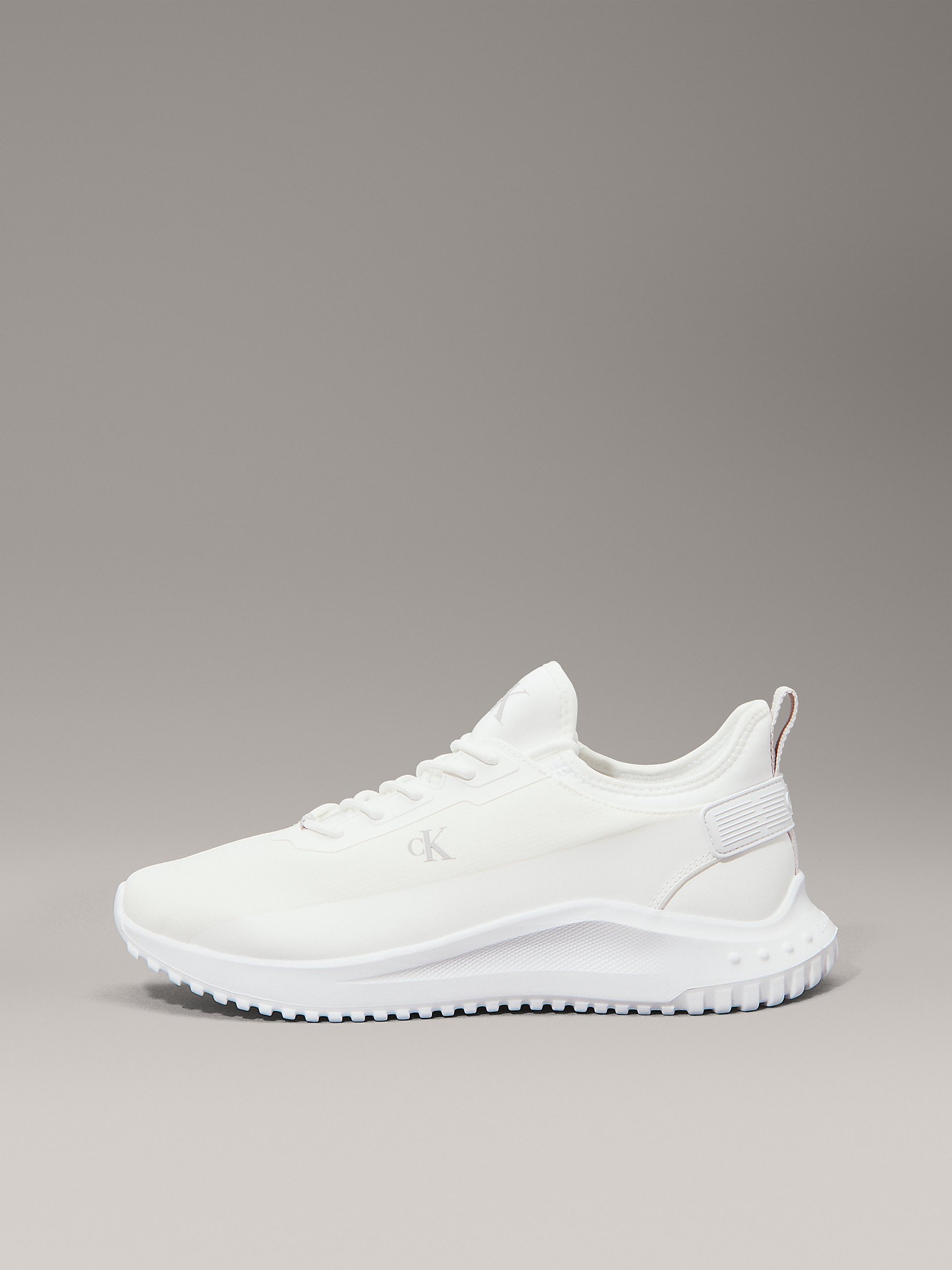 Sneakers / Sport  Calvin klein YM0YM01203 01V Bright White/Oyster Mushroom