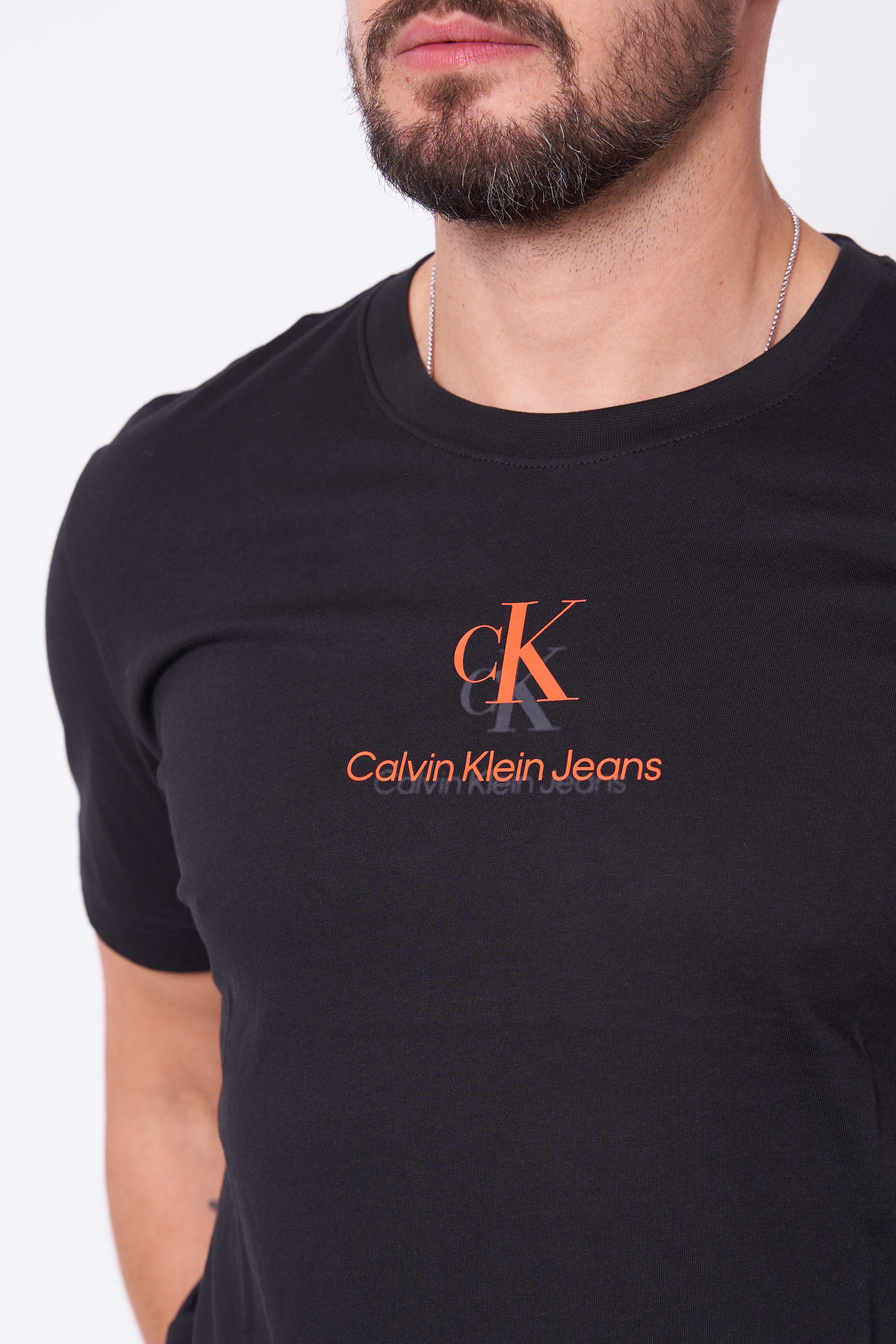 T-S manches courtes  Calvin klein J30J327469 BEH Ck Black