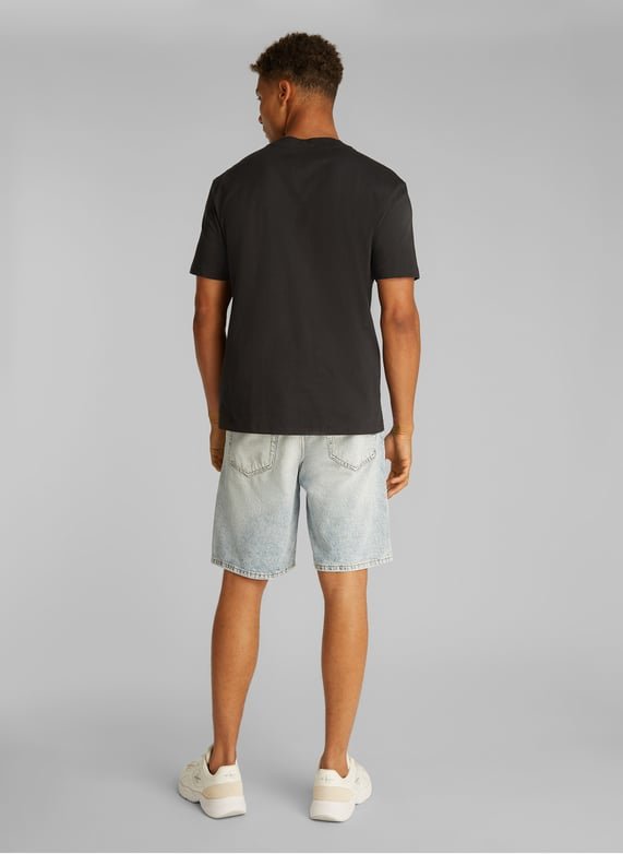 T-S manches courtes  Calvin klein J30J327471 BEH Ck Black