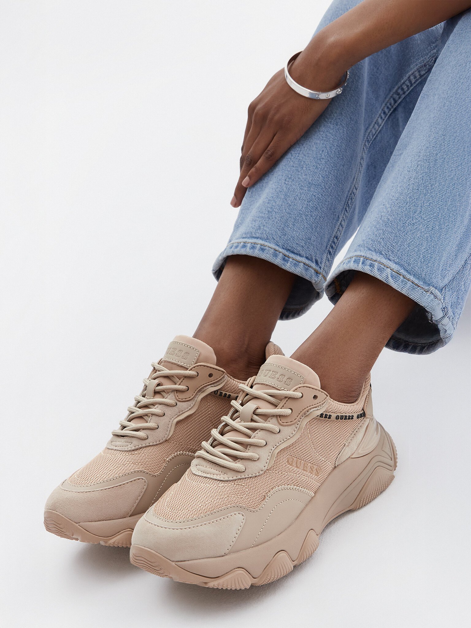 Baskets / Sneakers  Guess jeans FL7MIC LEA12 NUDE