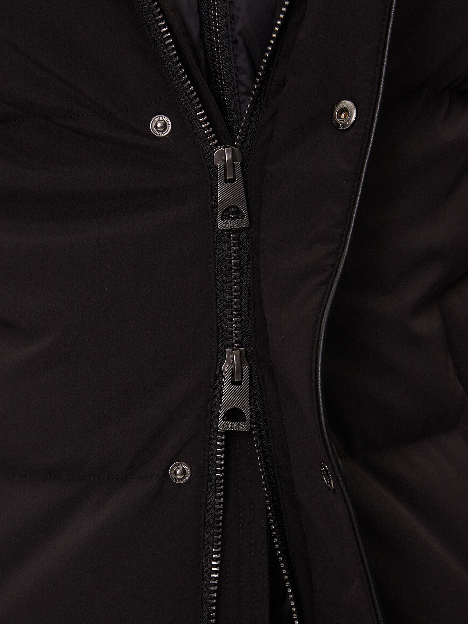 Blousons / doudounes  Guess jeans M5BL2H W2742 JBLK Jet Black A996