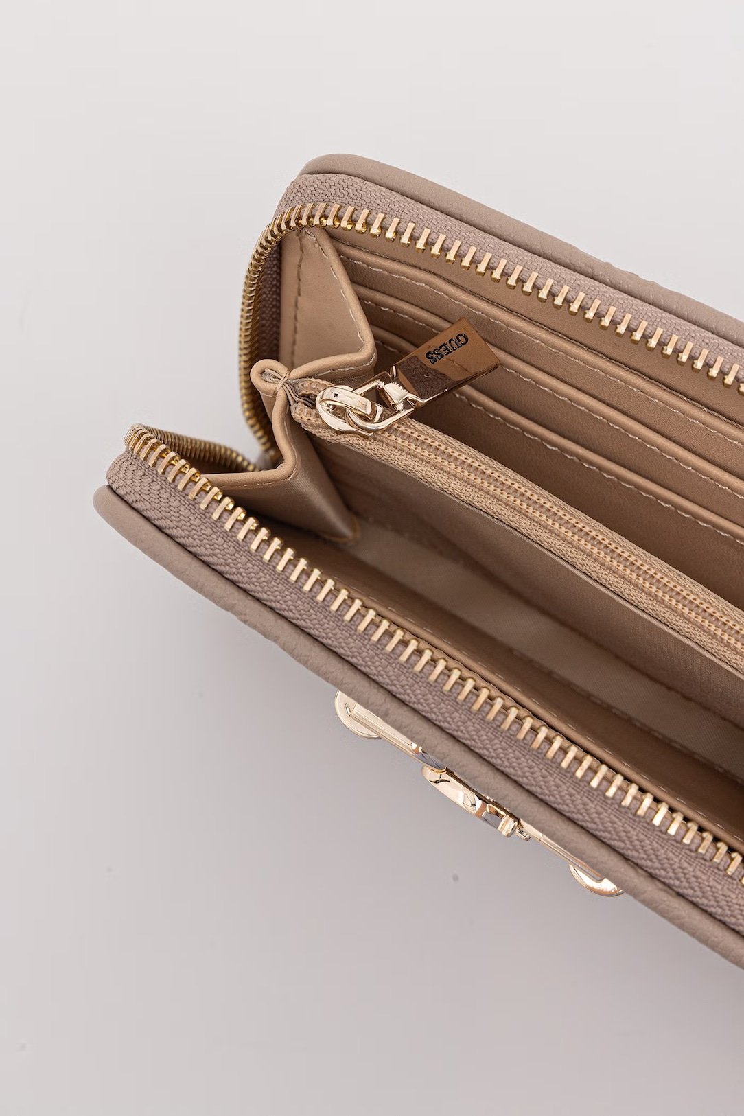 Portefeuilles / Porte-monnaie  Guess jeans SWPD99 16140 SAGE LOGO