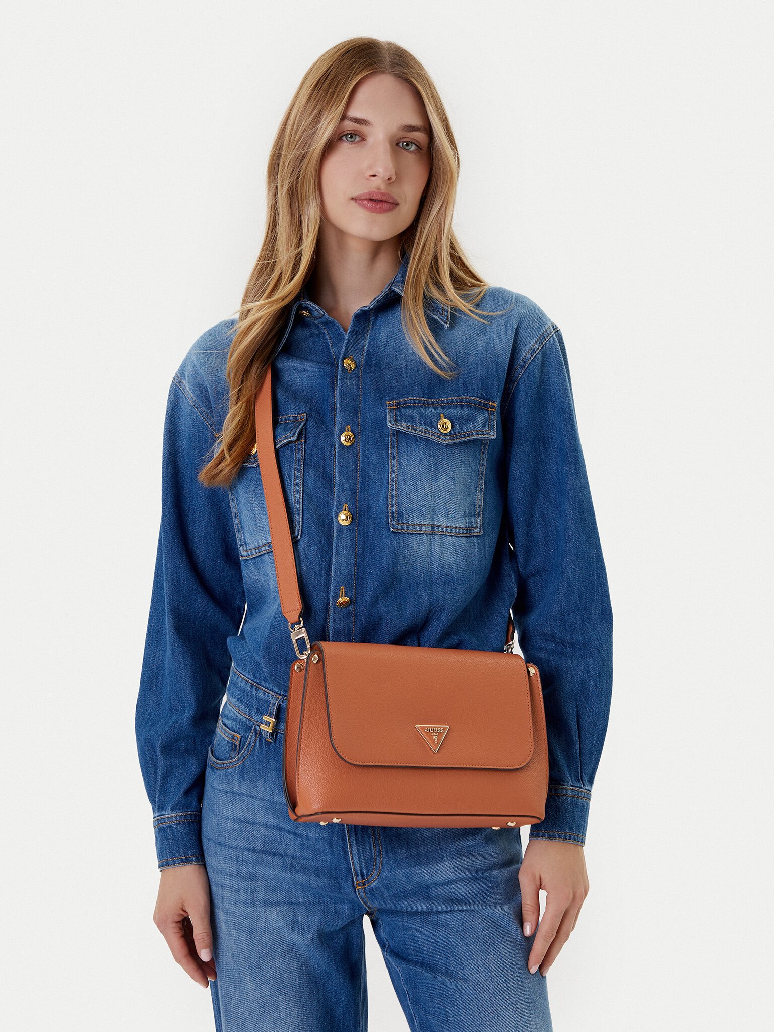 Sac porté épaule  Guess jeans HWBG69 74200 COGNAC