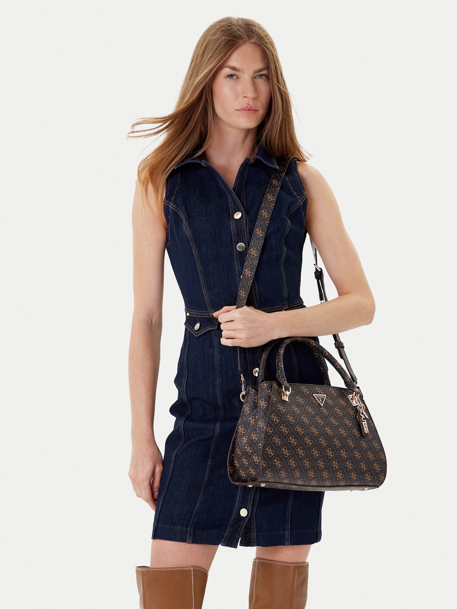 Sacs à Main  Guess jeans HWQG96 72070 BROWN LOGO