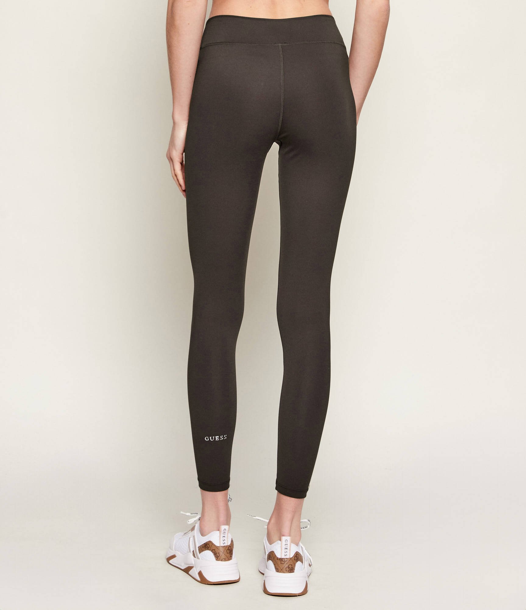 Survêtements  Guess jeans V6RB11 KD952 JBLK Jet Black A996