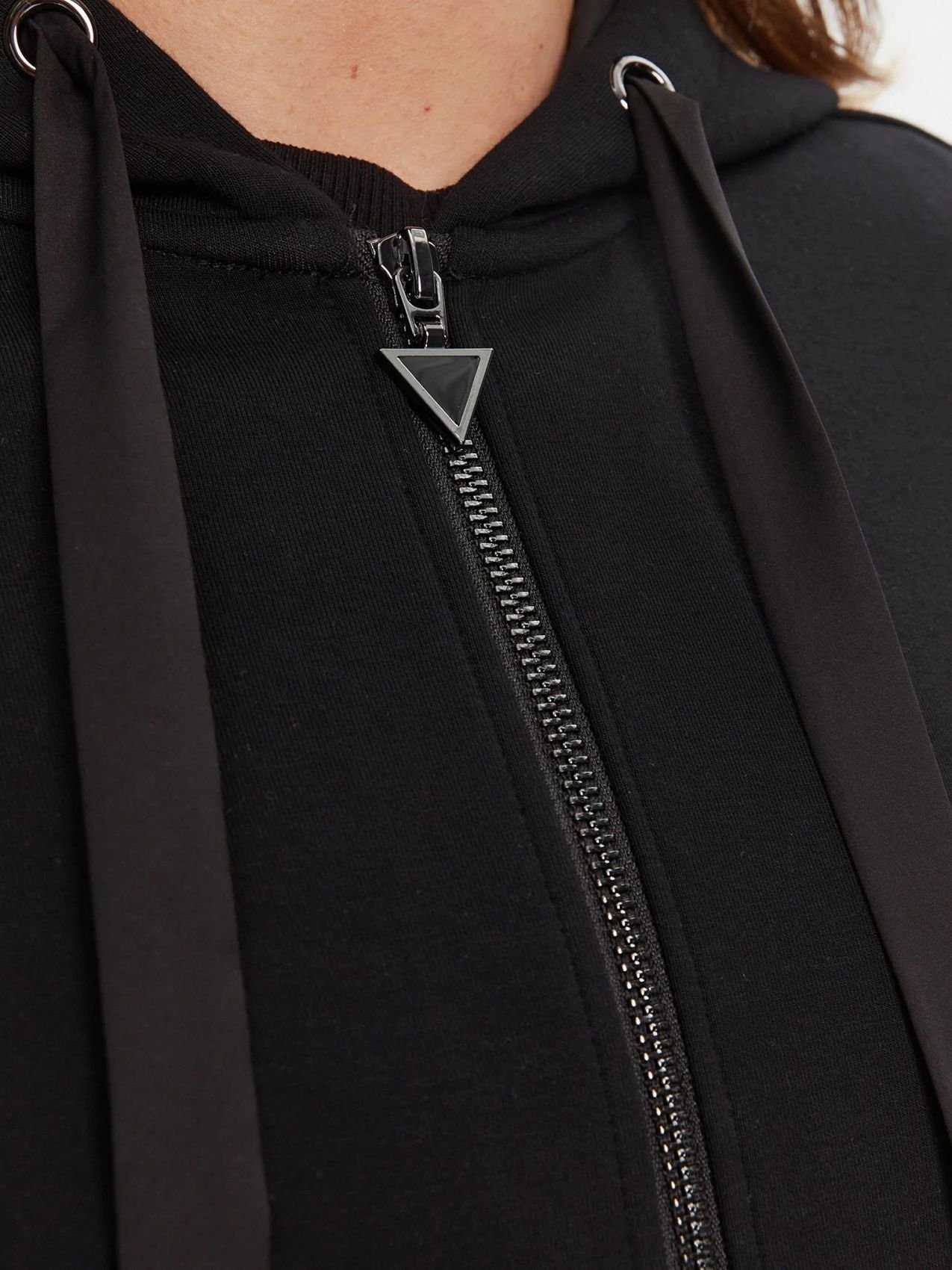 Sweat / sweat zippé  Guess jeans W5YQ05 KBYE2 JBLK Jet Black A996