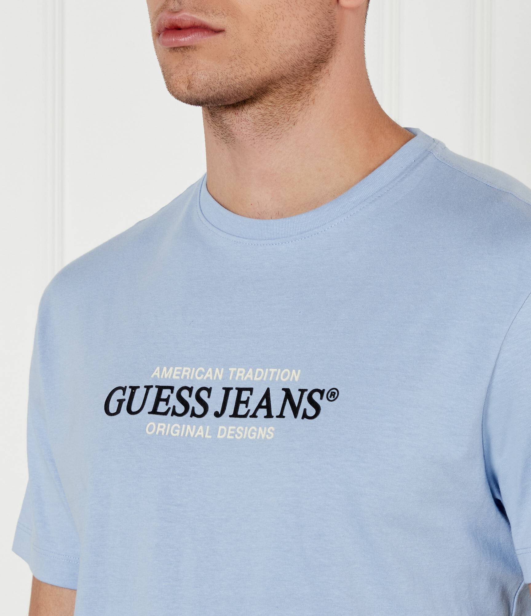 T-S manches courtes  Guess jeans M4YI42 K8FQ4 G7P4 AURA BLUE