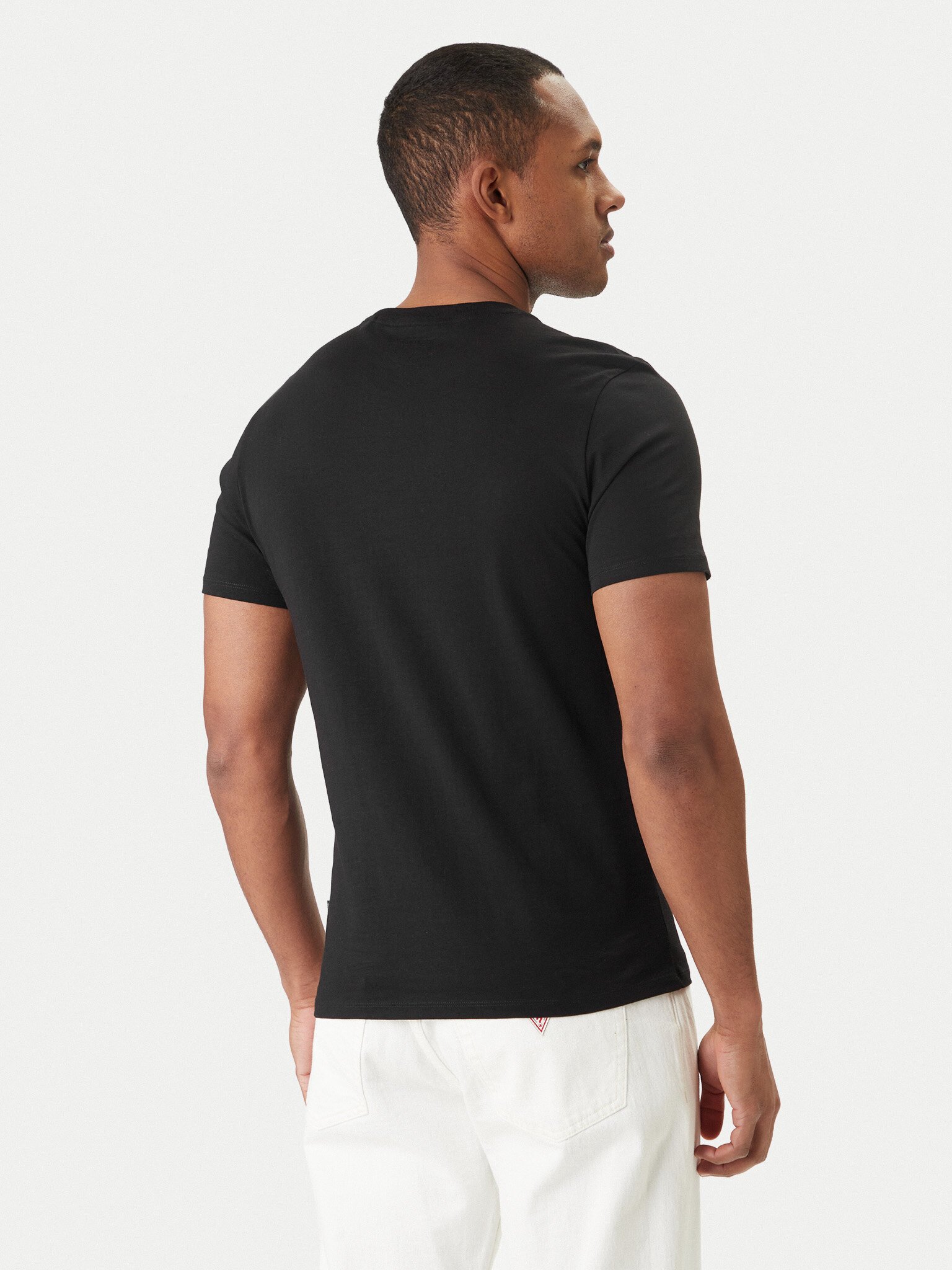 T-S manches courtes  Guess jeans M6GIB4 K8HM0 JBLK Jet Black A996