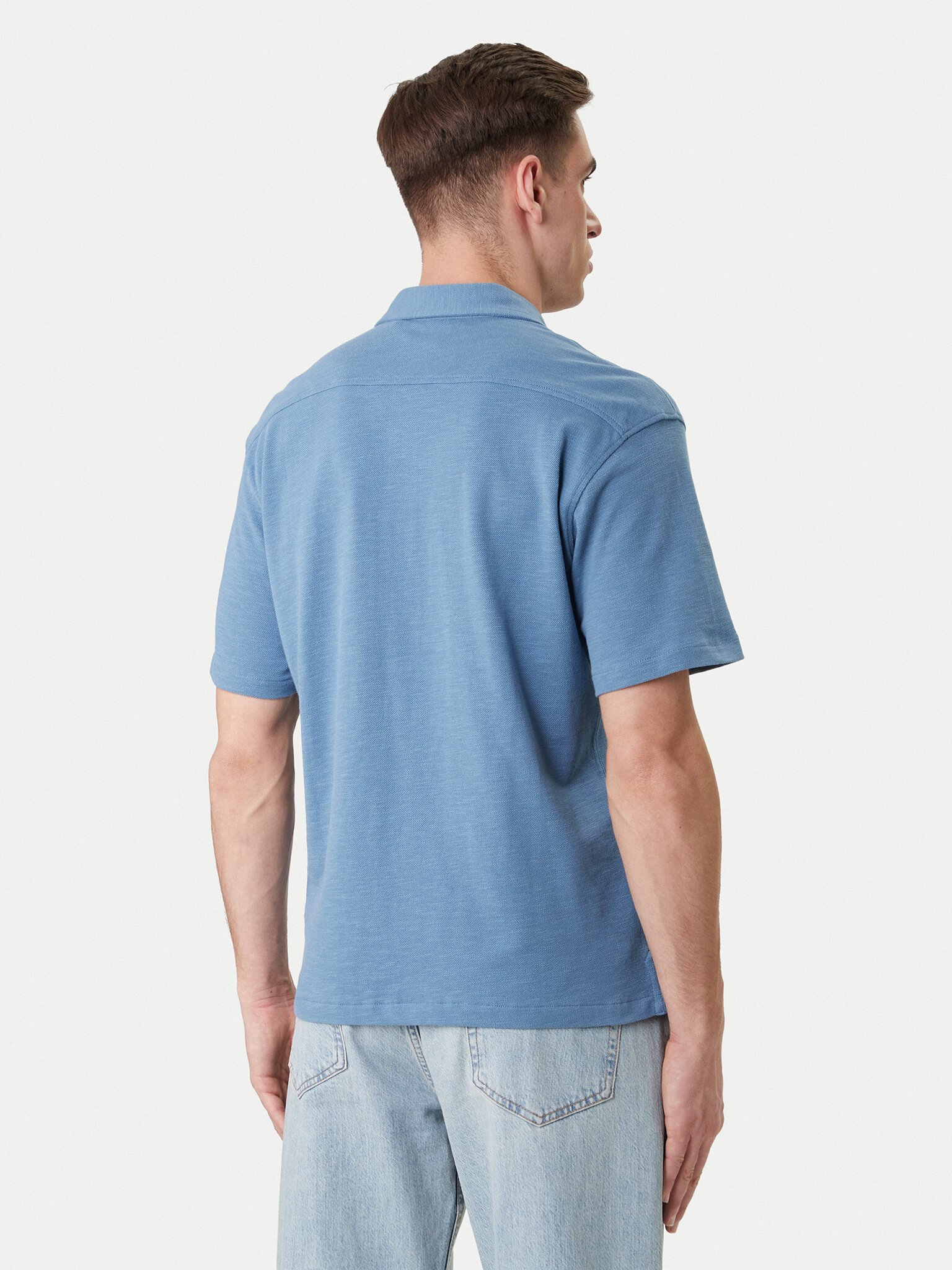 T-S manches courtes  Guess jeans M6GP02 KE731 G7JM SUGAR PAPER