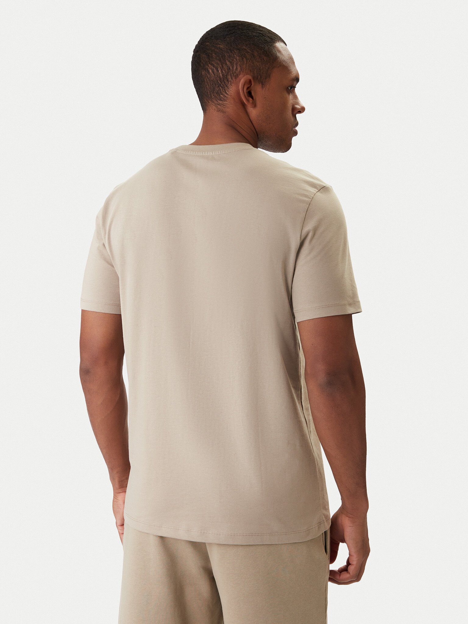 T-S manches courtes  Guess jeans Z6RI17 I3Z14 G9I0 IMPACT GREY