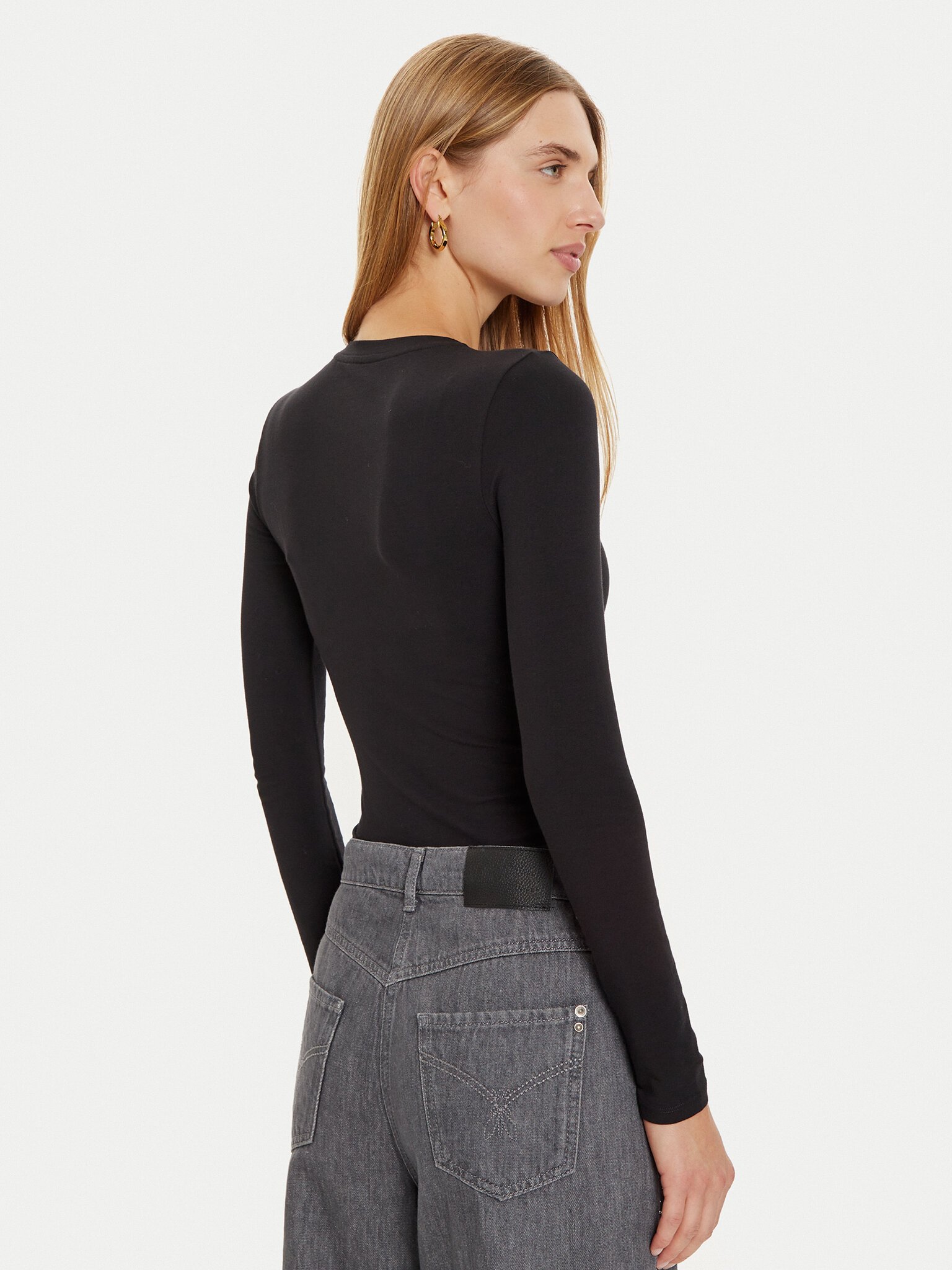 Tee shirt manches longues  Guess jeans W4BP41 J1314 JBLK Jet Black A996