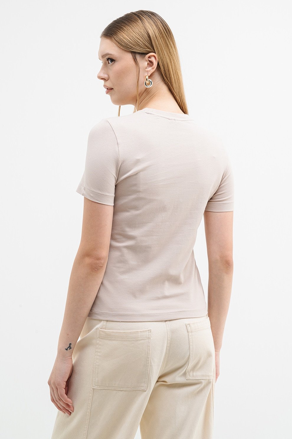 Tee shirt  Guess jeans V5BI13 J1314 G1FU SKIN SHADOW