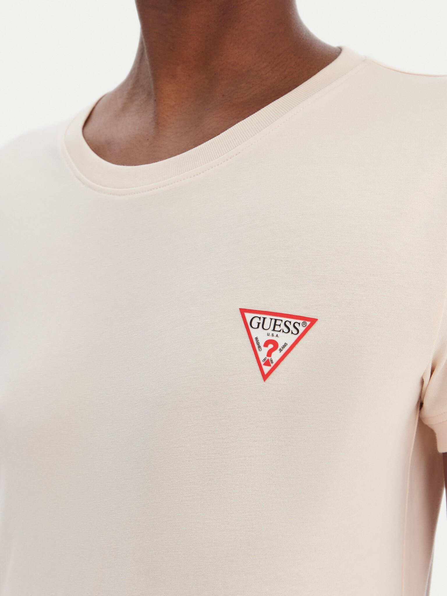 Tee shirt  Guess jeans W2YI44 J1314 G67C COSMIC VANILLA