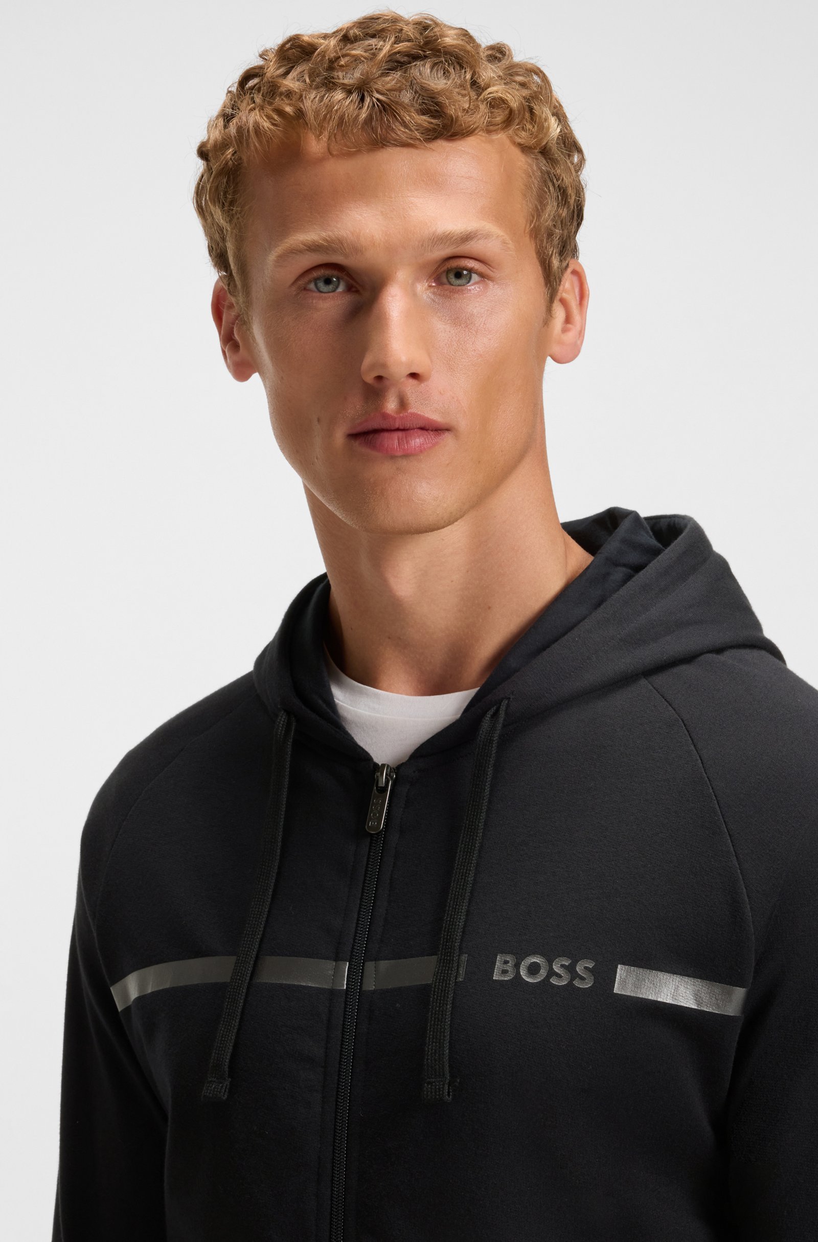 Sweats zippés  Hugo boss 50550571 001 Black