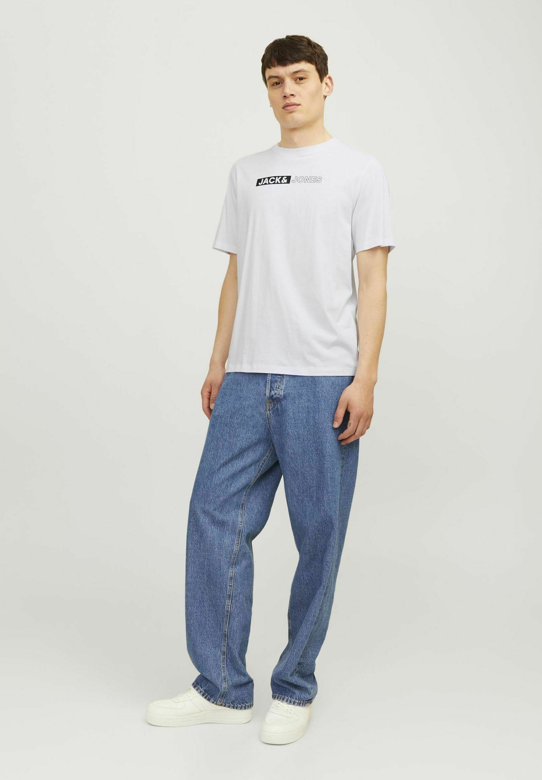 T-S manches courtes  Jack & Jones 12233999 White 