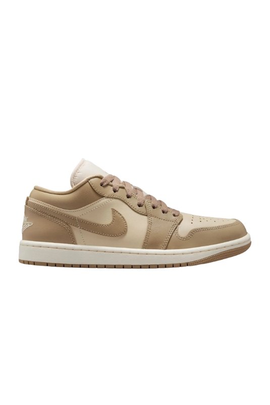 Baskets / Sneakers  Nike DC0774 203