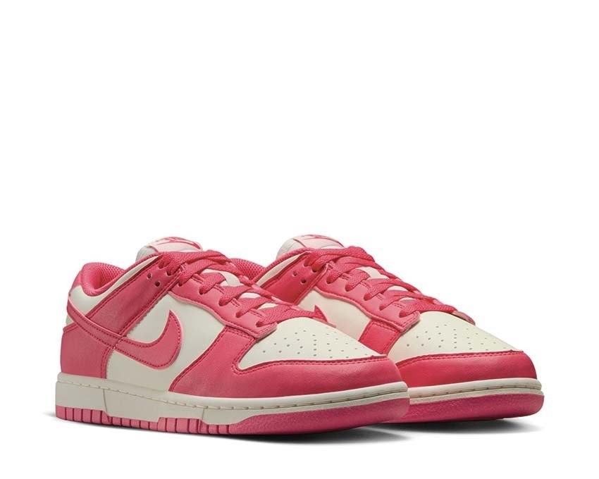 Baskets / Sneakers  Nike DD1873 600