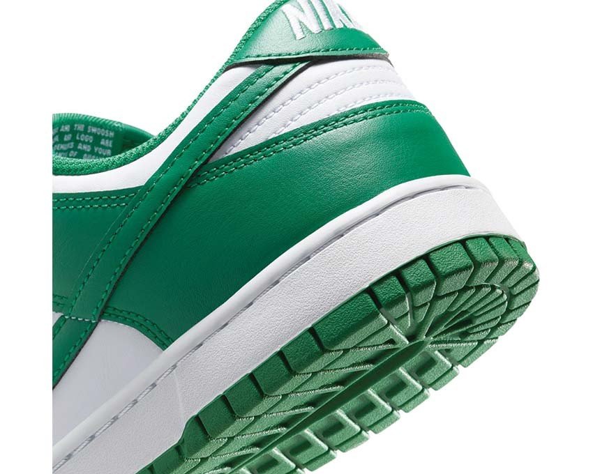 Sneakers / Sport  Nike HF5441 101