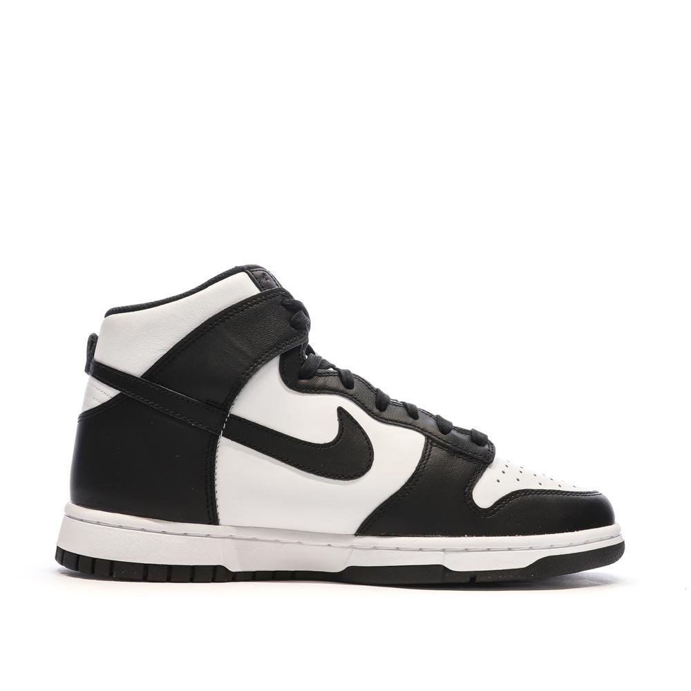 Baskets / Sneakers  Nike DD1399-105 105 white/black