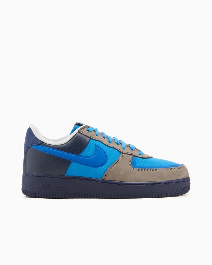Sneakers / Sport  Nike HF5516-001 001 Soft Grey / Varsity Royal - Harbor Blue