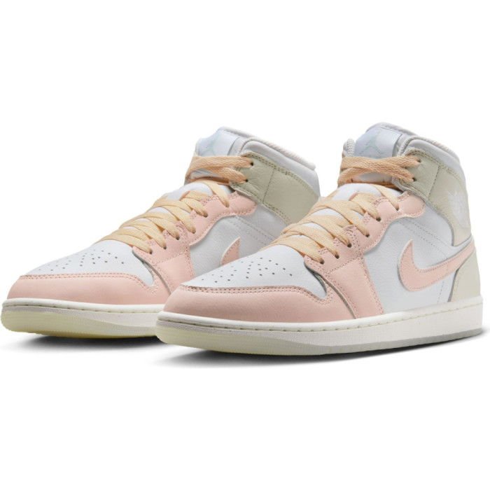 Sneakers / Sport  Nike HJ6654-100 100 White/guava ice sea glass
