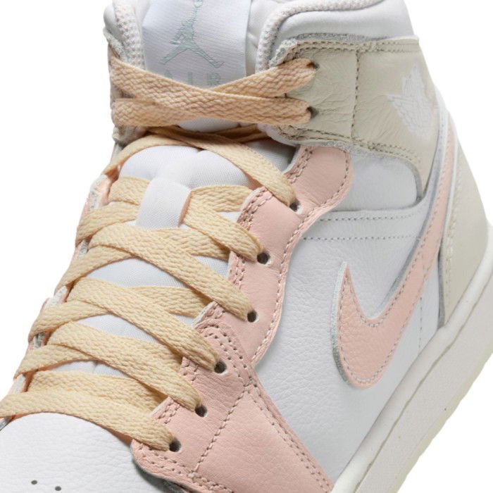 Sneakers / Sport  Nike HJ6654-100 100 White/guava ice sea glass