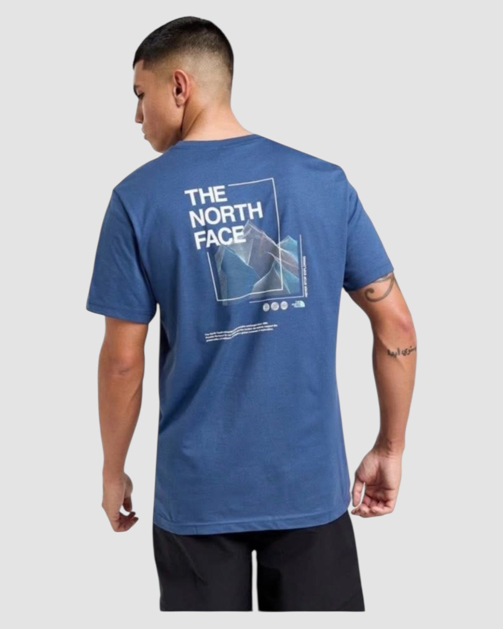 T-S manches courtes  The North Face NF0A8BMUHDC Shady blue