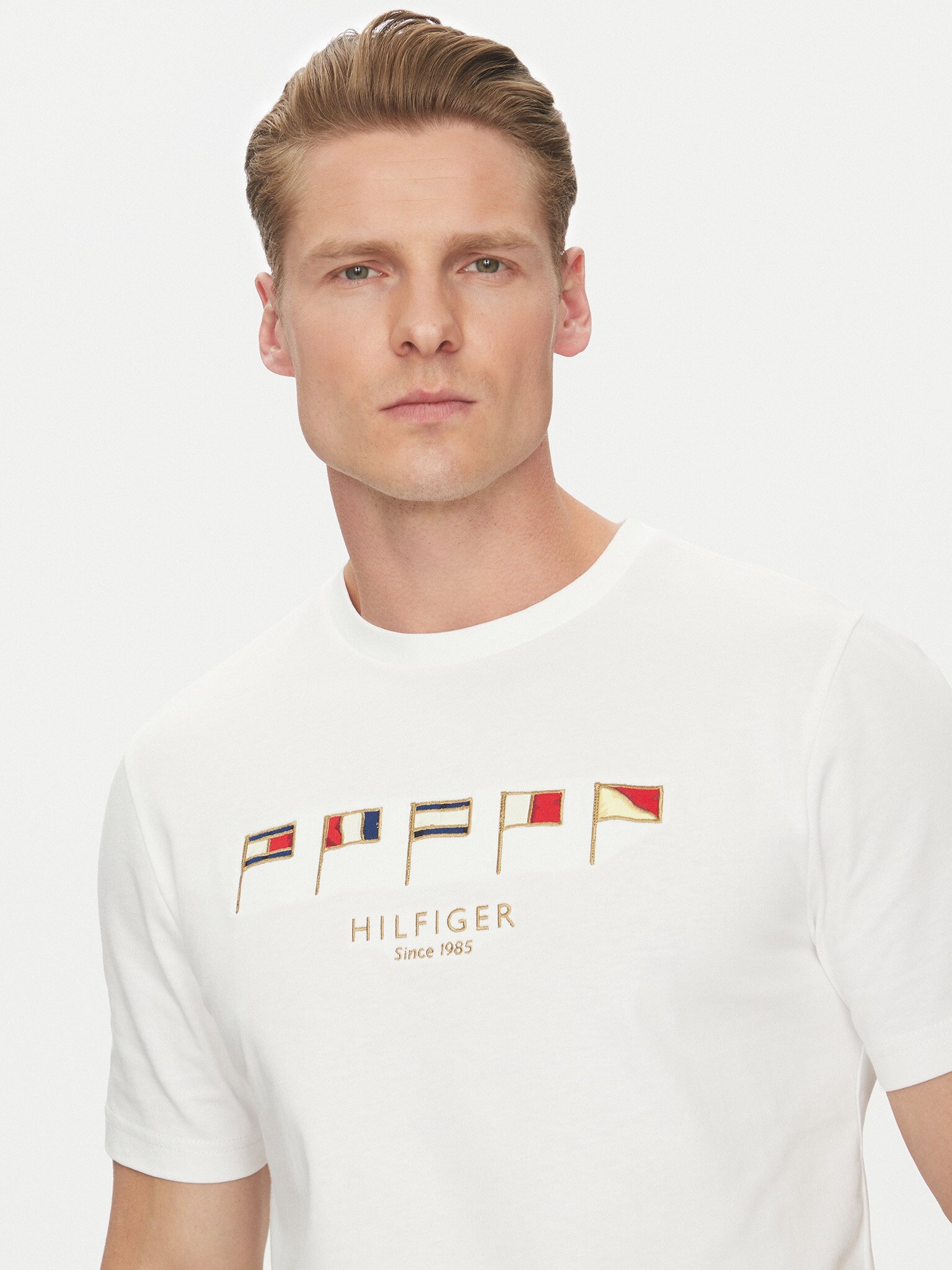 T-S manches courtes  Tommy Hilfiger MW0MW38616 YBR White