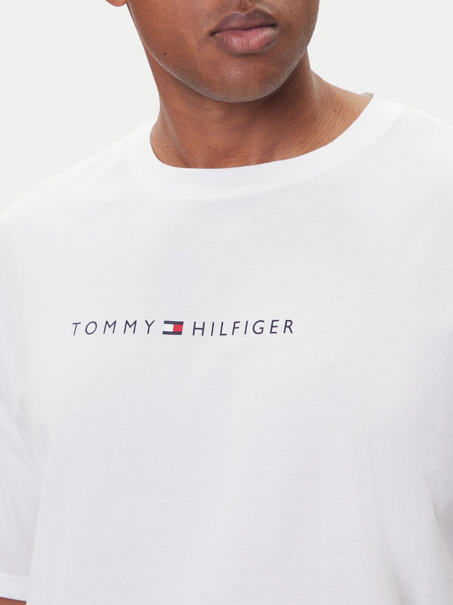 T-S manches courtes  Tommy Hilfiger UM0UM03685 YCF Th Optic White
