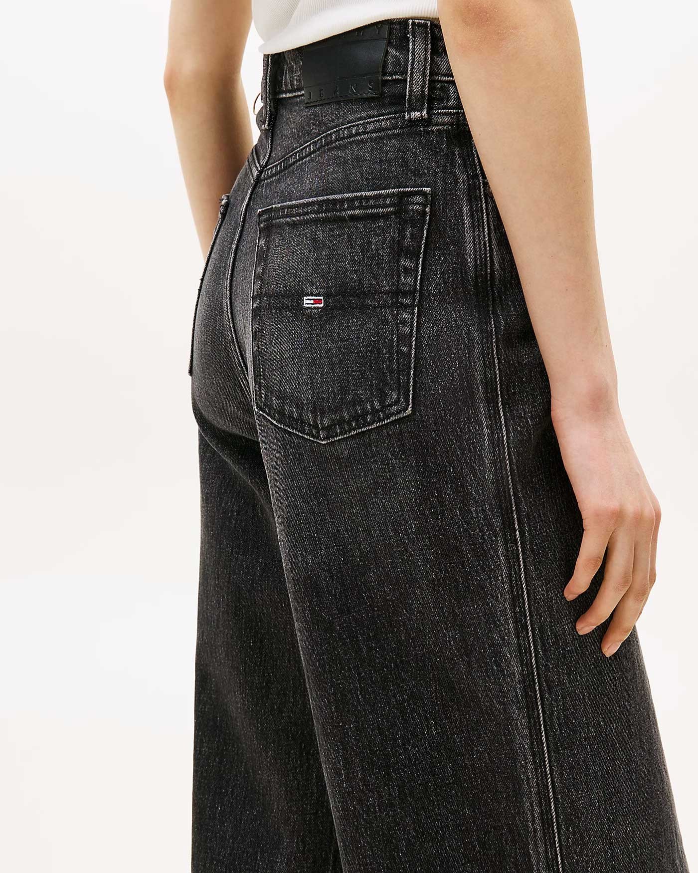 Jeans bootcut / flare  Tommy Jeans DW0DW20660 1BZ Denim Washed Black