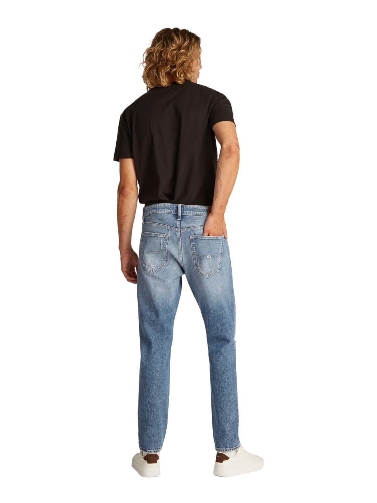 tapered  Tommy Jeans DM0DM21333 1A5 Denim Medium