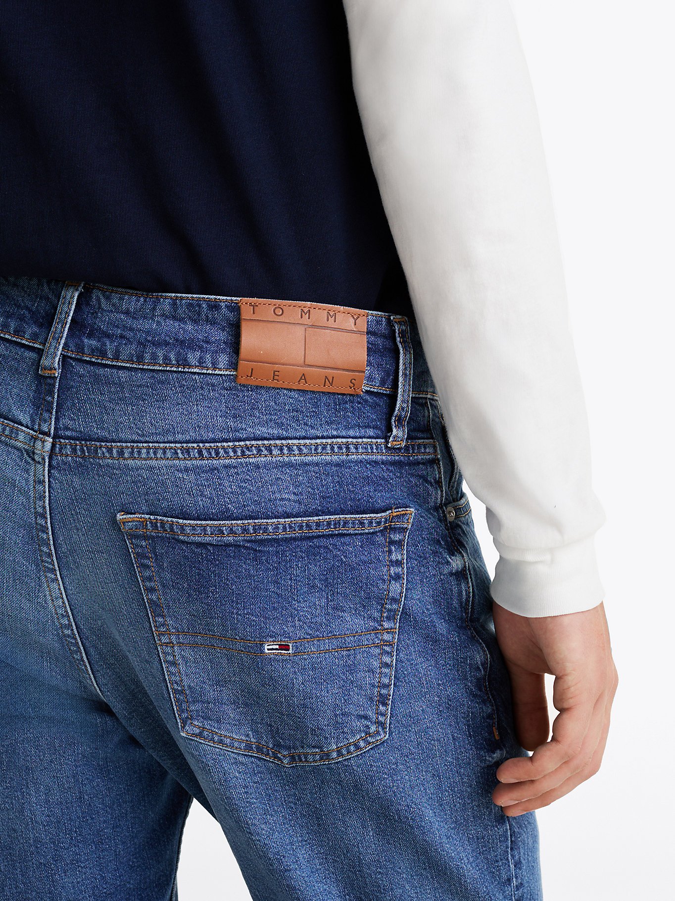 régular  Tommy Jeans DM0DM20559 1BK Denim Dark