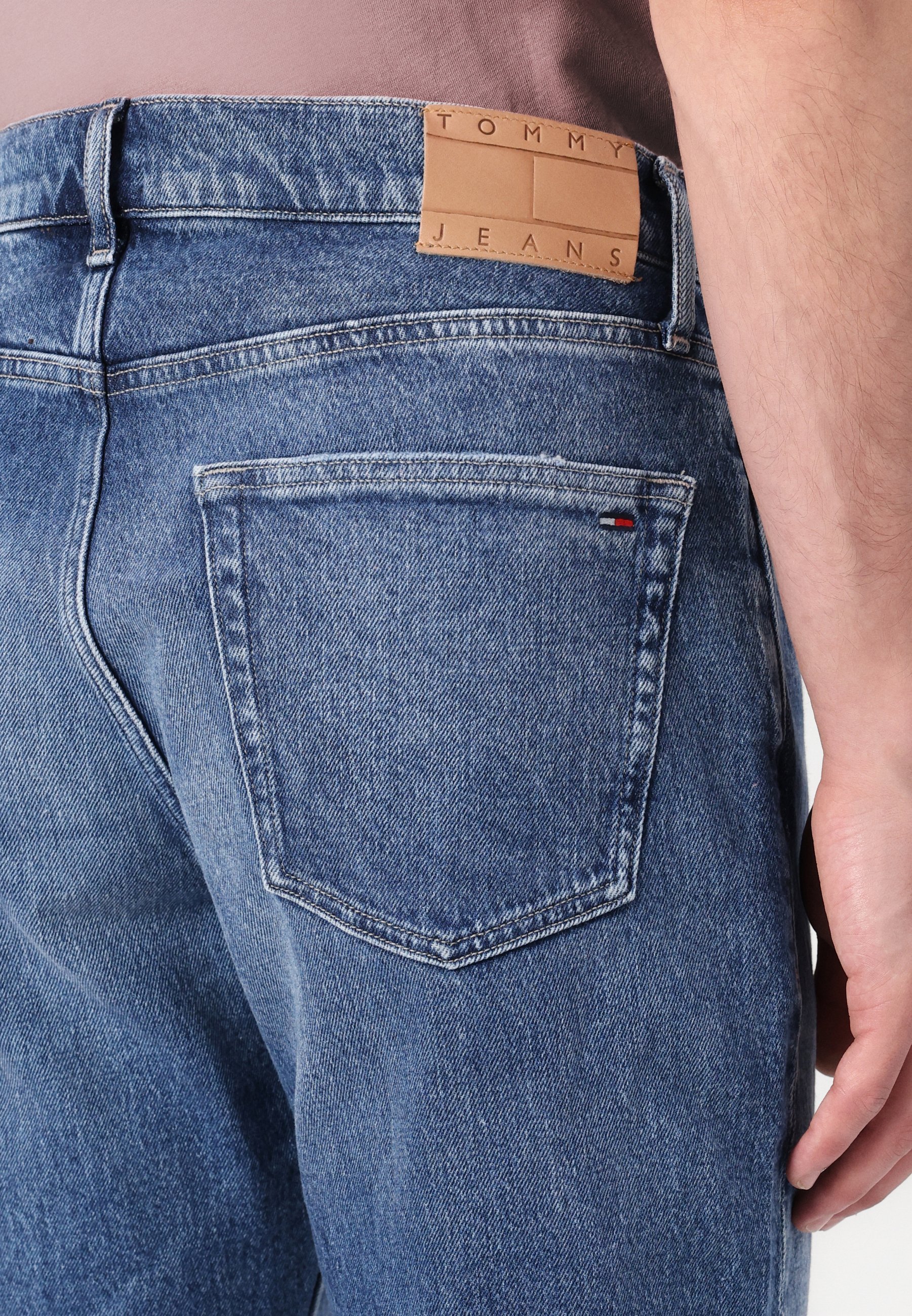 régular  Tommy Jeans DM0DM21229 1A5 Denim Medium