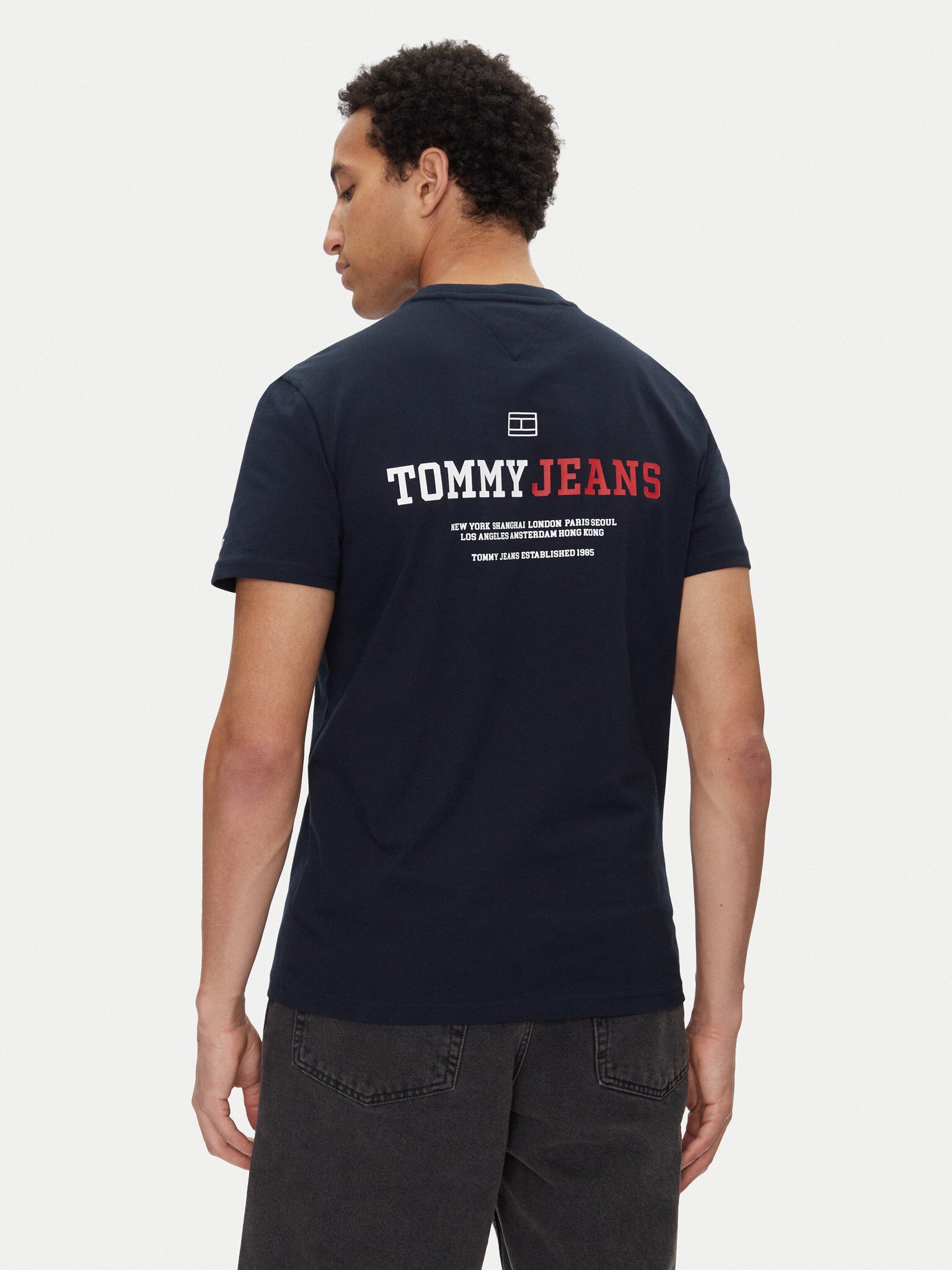 T-S manches courtes  Tommy Jeans DM0DM20815 C1G Dark Night Navy