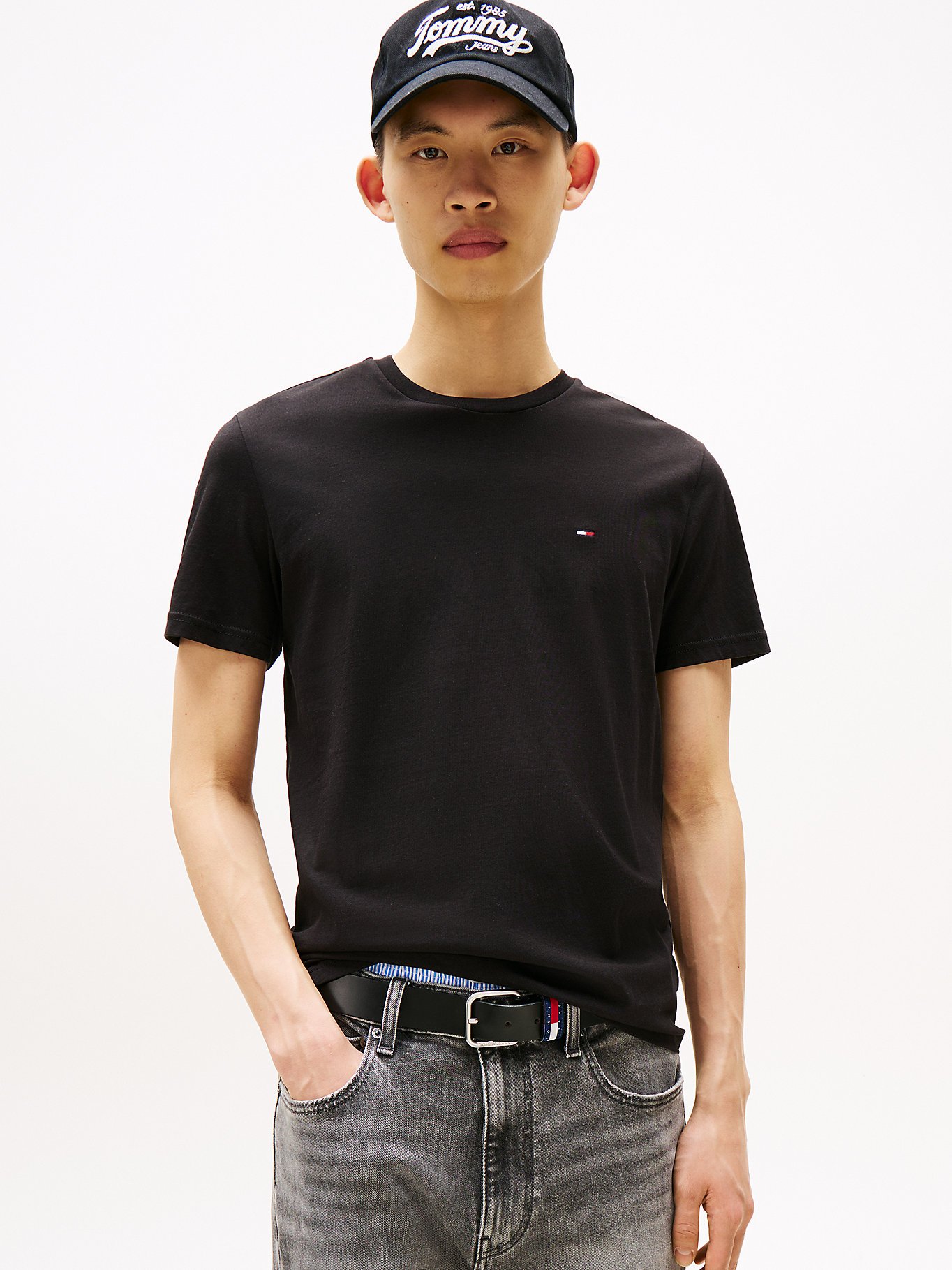 T-S manches courtes  Tommy Jeans DM0DM21579 0XN Ecru/Desert Sand Dune/Black