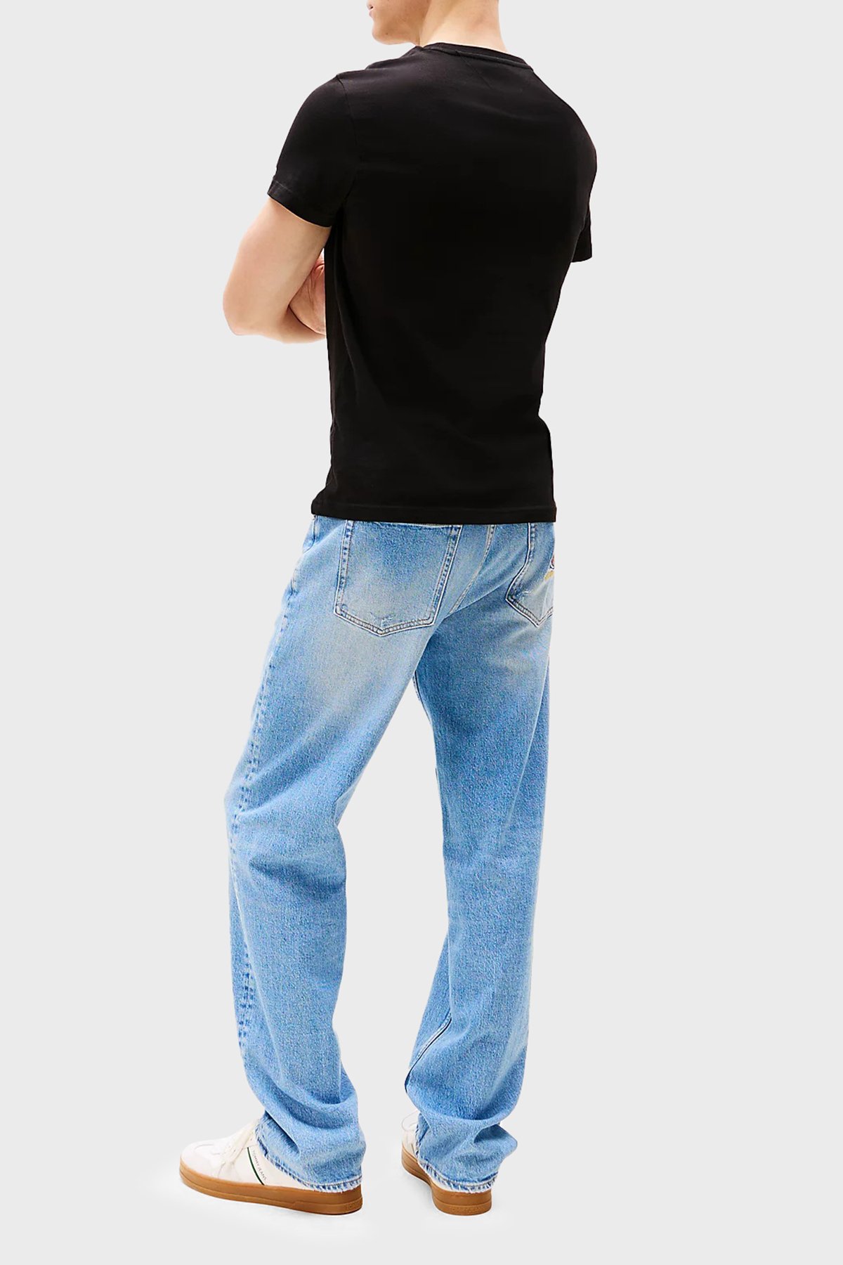T-S manches courtes  Tommy Jeans DM0DM21863 BDS Black