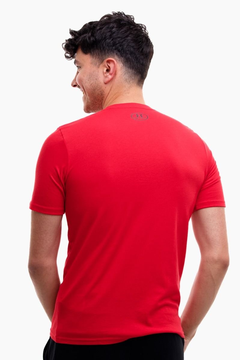 T-S manches courtes  Under armour 1326799 600 Red/Black