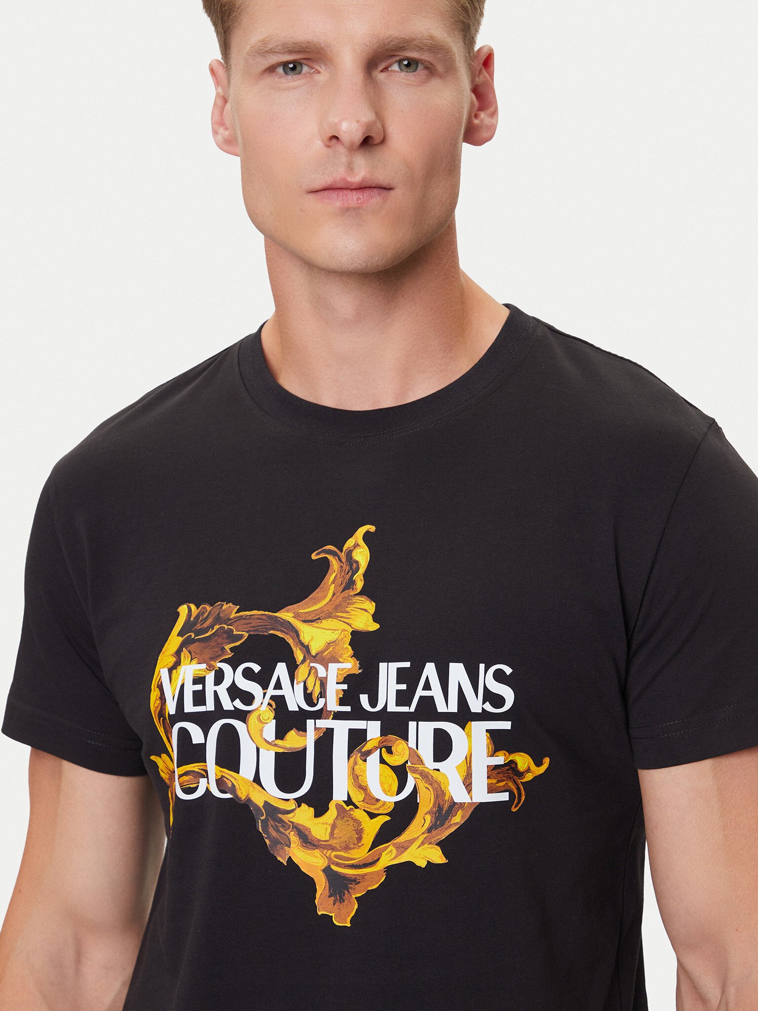 T-S manches courtes  Versace Jeans 79GAHE02 CJ00E G89 BLACK + GOLD