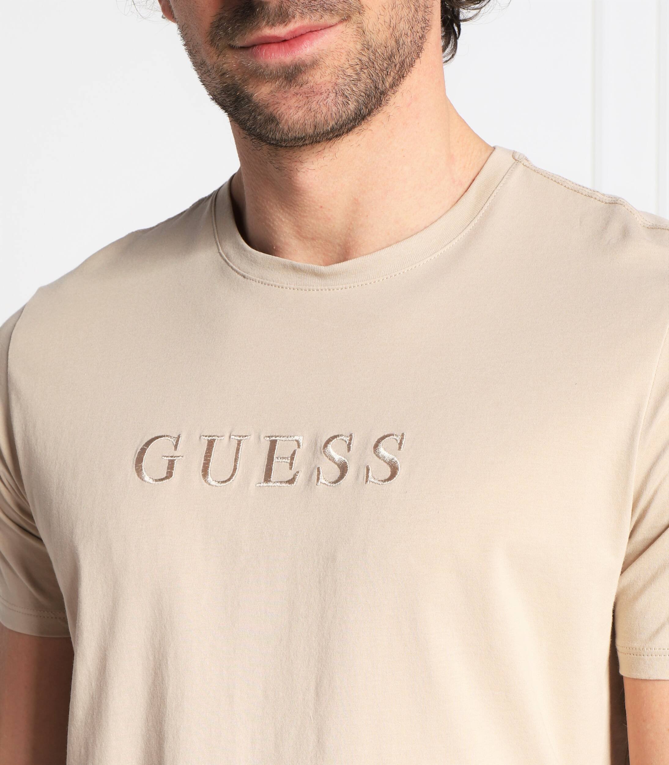 T-S manches courtes  Guess jeans M2BP47 K7HD0 NMD NOMAD A105