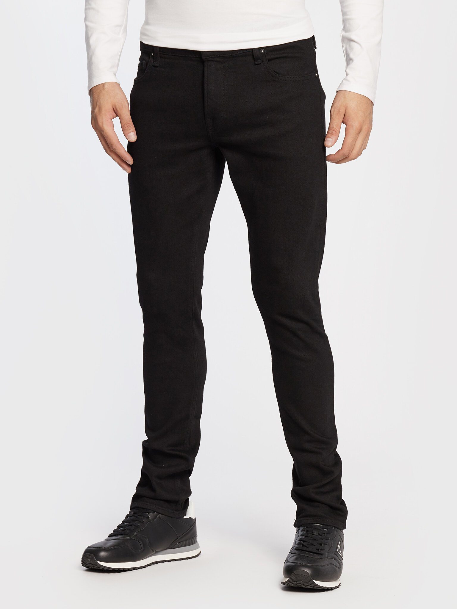 Jeans  Guess jeans M2YAN1 D4Q51 2CRB CARRY BLACK.