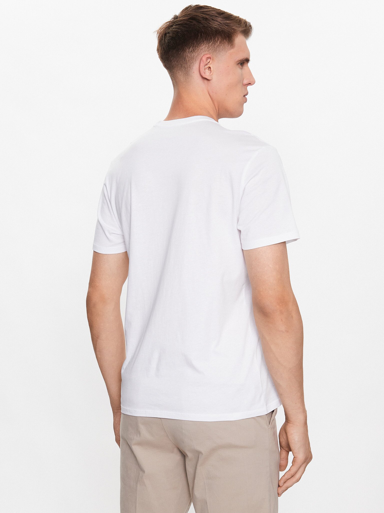 T-S manches courtes  Guess jeans M3YI91 K9RM1 G011 Pure White